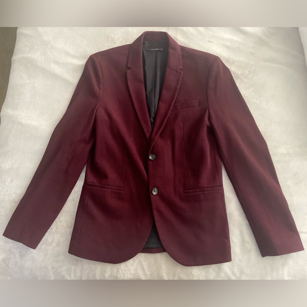 Zara men's blazer is deep red, size M.